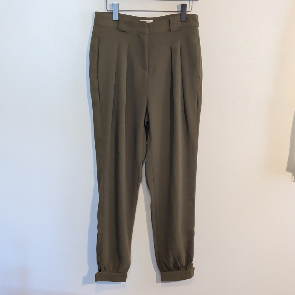 RONNY KOBO olive green pleated pant - size large